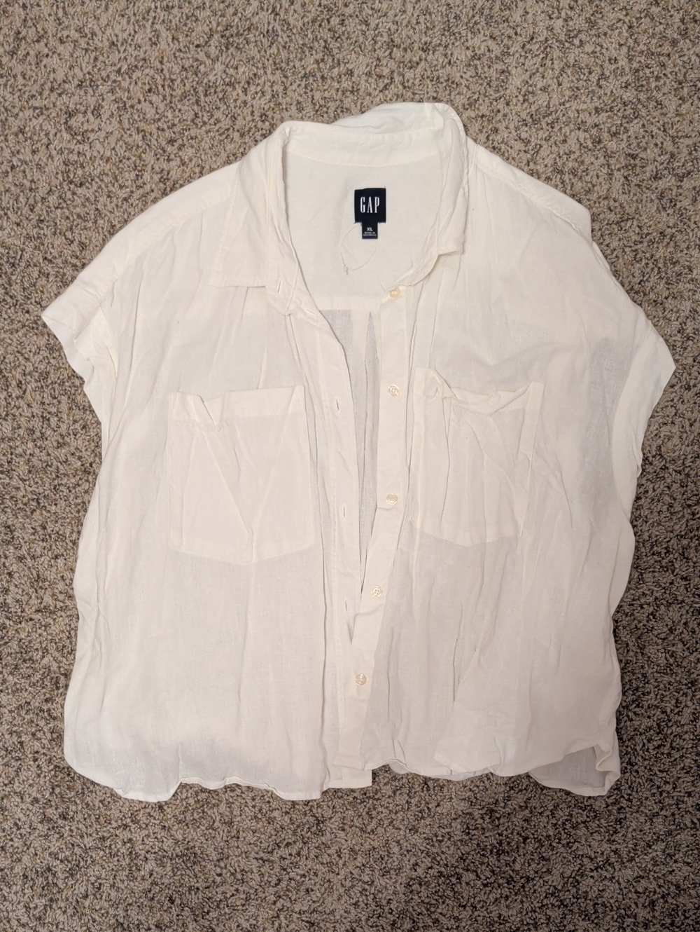 GAP White Short Sleeve Button-Front Shirt